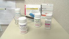 �������Ǳ��͸��ײ���(HCV)������������NS5B�ۺ�ø���Ƽ�