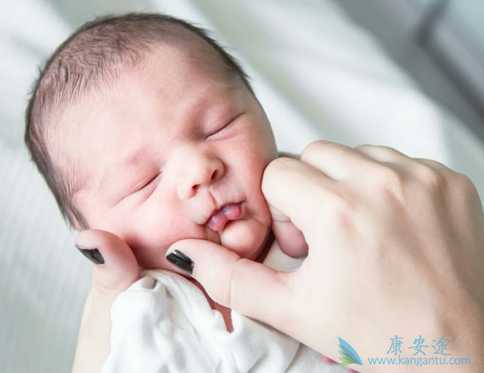 试管婴儿移植后14天 试管婴儿移植后14天