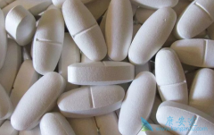 �������Ϳڷ�������ҩ���µı������Ʒ���