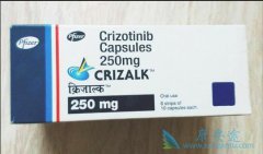 ���޽�չ��NSCLC��ROS1���Ի���ʹ�ÿ���������а�ȫ��