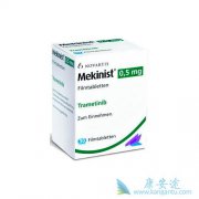 �������������������������BRAFͻ��Ķ��Ժ�ɫ�������ߵĸ�������