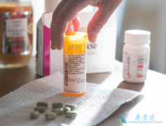 ���ٰ�ά�����ƿ��ð�������(Olaparib)�����ͳ�Ż�����