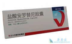 ��������ʷ������԰�������/����ά����NSCLC��Ч����Ӱ��